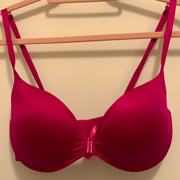 LaSenza Limited Edition Body Kiss Dark Pink Bra. 34DD. EUC.